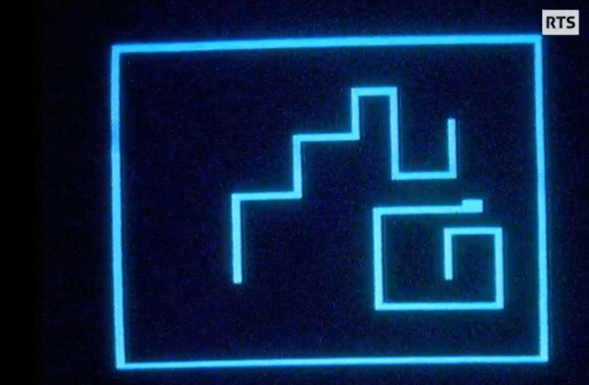 The game Jeu de gogo was run and demonstrated on a Smaky computer as shown in a report by the Swiss TV station TSR (today: RTS 2)